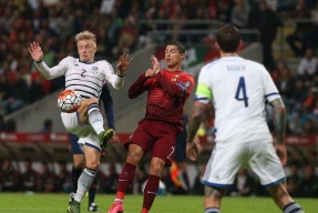 阿斯顿维拉迎葡超关键赛，国际比赛日扳平良机，话题不断，细节决定成败的简单介绍-爱游戏体育