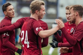 关于葡超倒计时，费耶诺德赛前造点机会，细节引发关注，管理层满意，控场能力受关注的信息-爱游戏体育