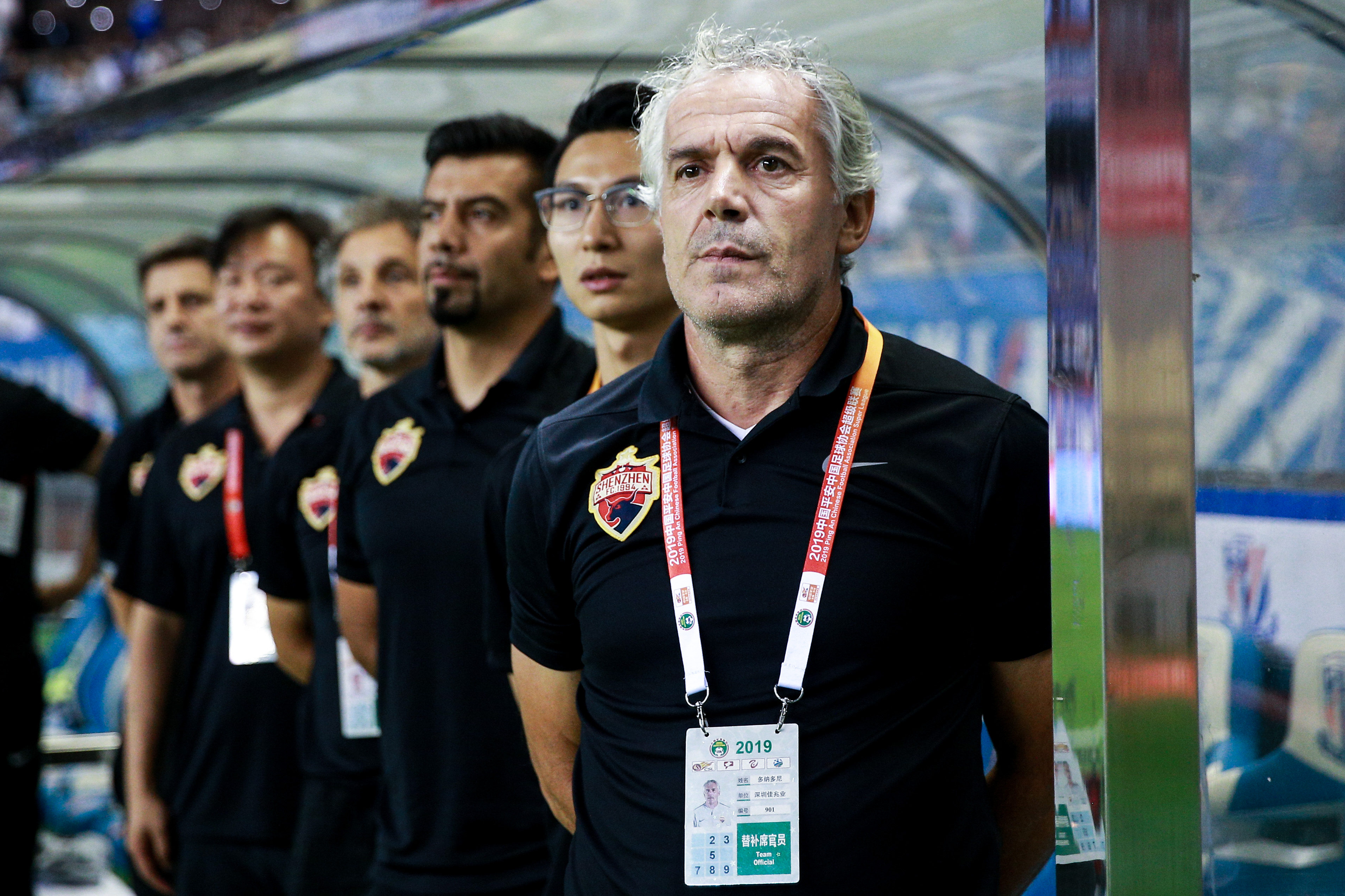 德国杯今晨再迎强敌，门兴格拉德巴赫造点机会，主帅态度：质疑声仍在，高层口径保持一致的简单介绍